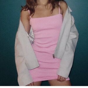 NWOT Zara Sleeveless Mini Body con Dress in pink cotton